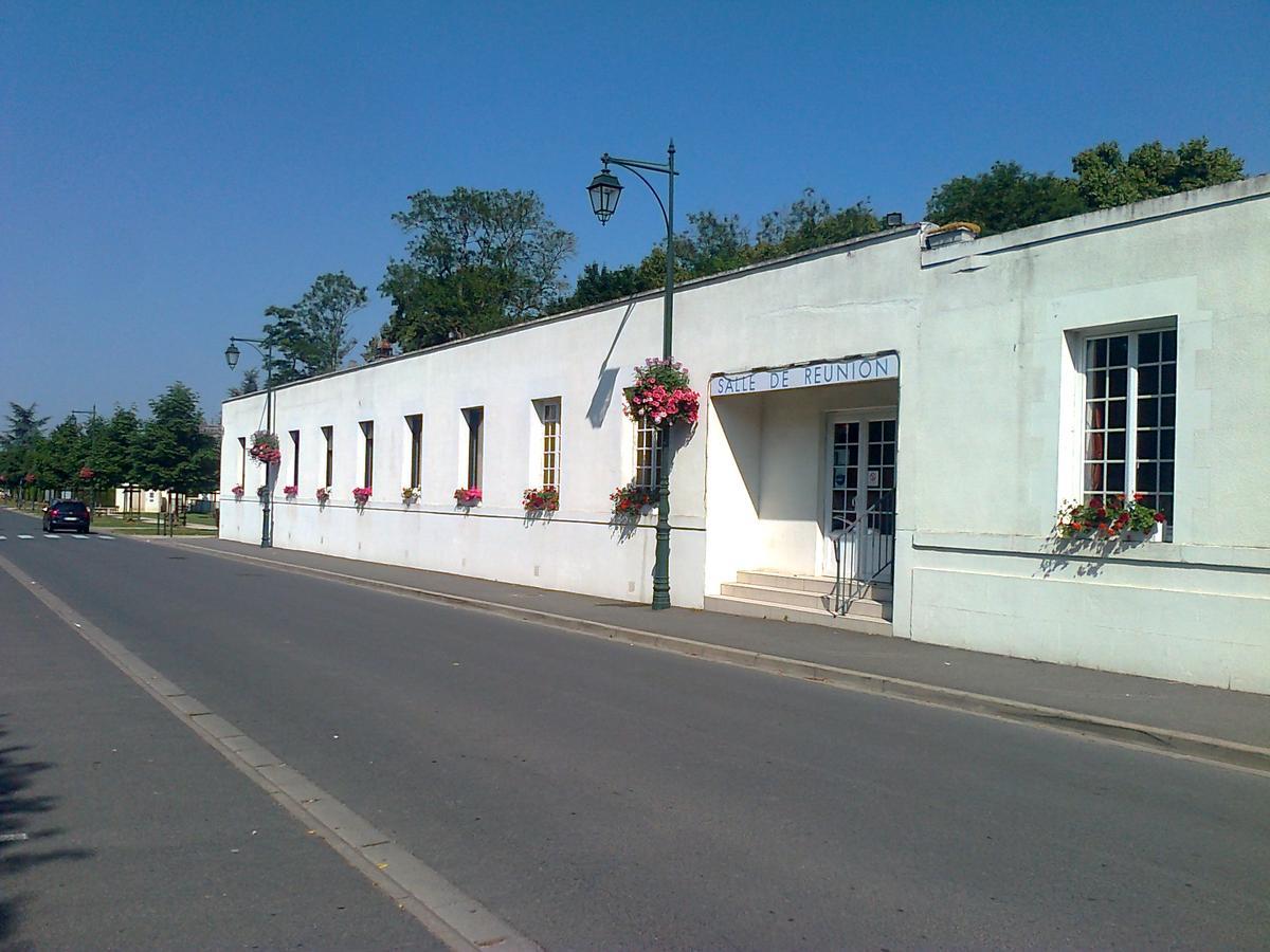 Hotel La Gerbe De Ble à Chevilly-Larue Extérieur photo